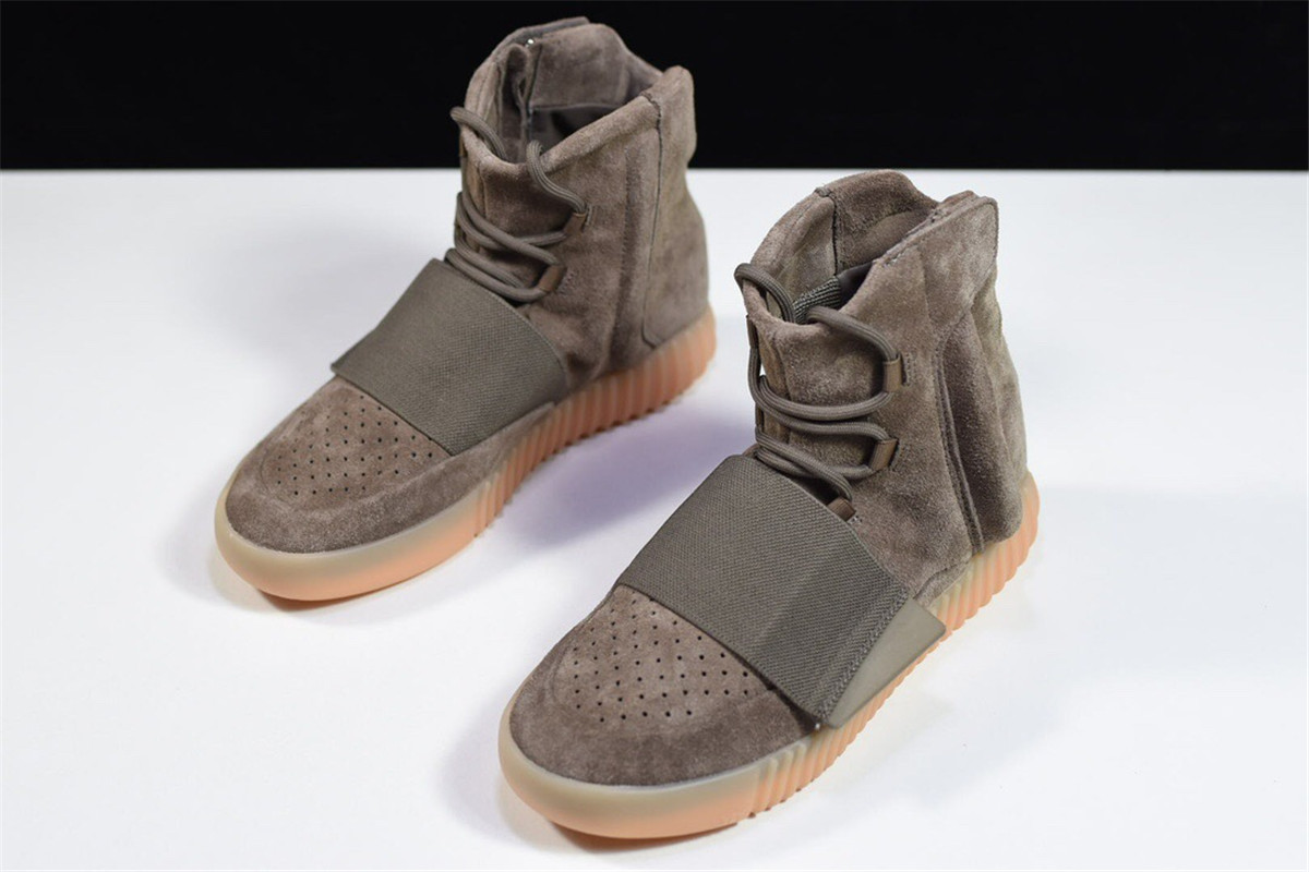 Yeezy Boost 750 Chocolate BY2456